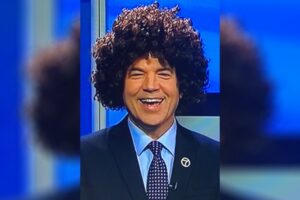 Two White Arkansas news anchors suspended for cosplaying in Afro wigs on air